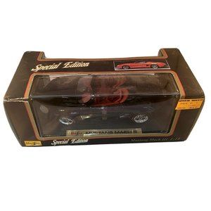 Maisto Mustang Mach III 1:18 Scale Black Special Edition Diecast Hood Trunk NEW